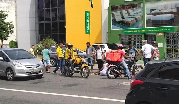 Motociclista fica ferido após cair de veículo na Pituba