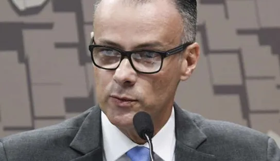 Presidente da Anvisa depõe na CPI da Pandemia nesta terça-feira