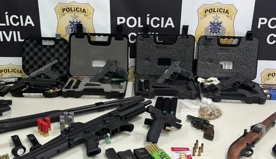 Polícia acha armas de guerra com ciganos suspeitos de atirar até para comemorar vitória da Argentina em Camaçari 