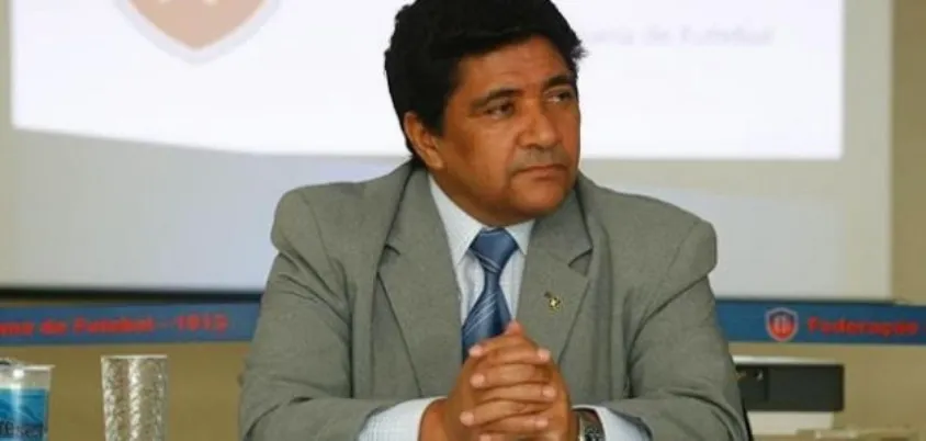 Por suspeita de falsidade ideológica, MP leva presidente da Federação Bahiana Futebol ao banco dos réus
