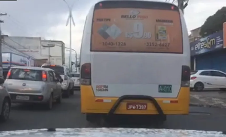 Por greve de rodoviários, “amarelinhos” são usados para minimizar caos em Salvador; vídeo