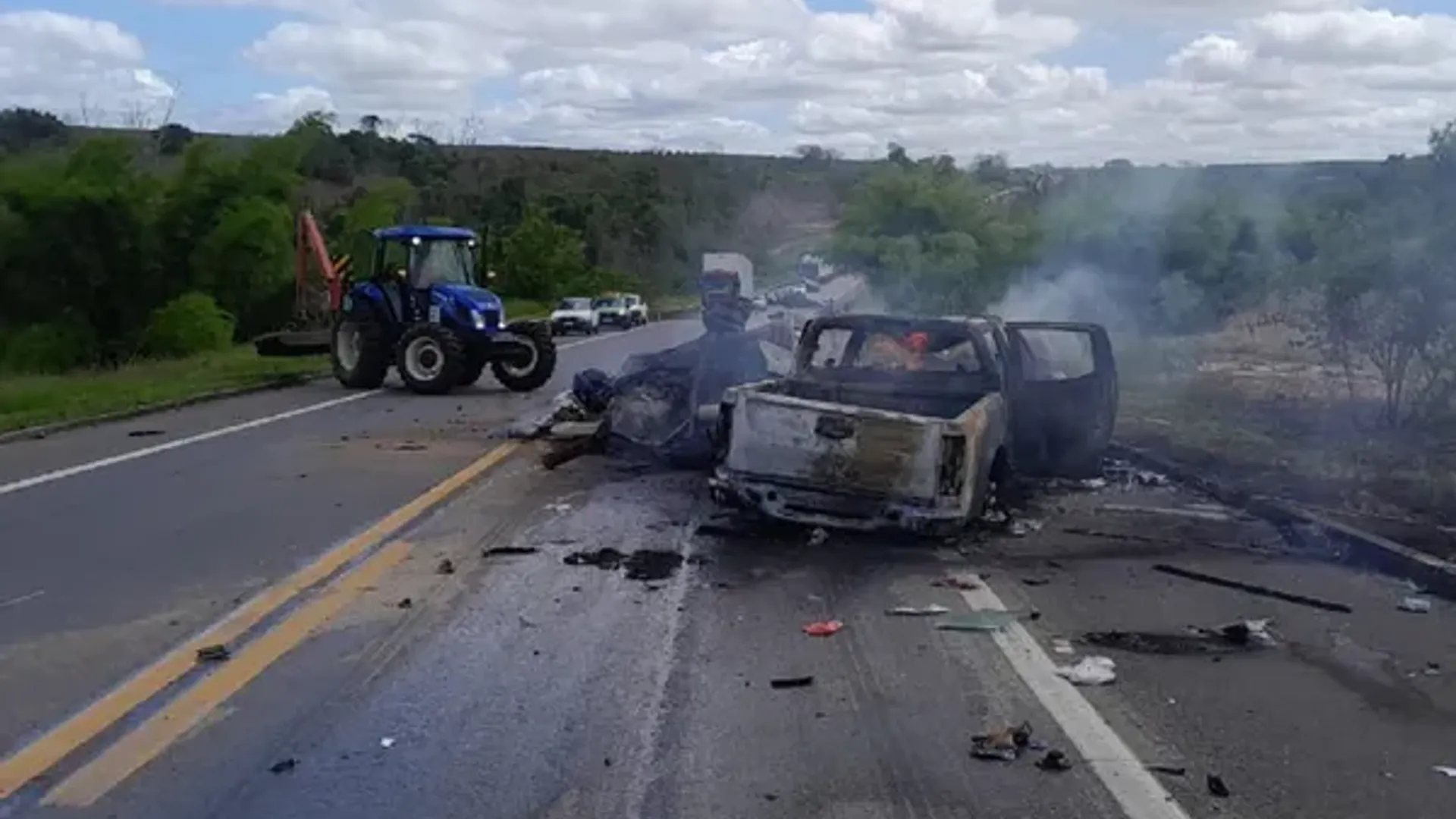 V&iacute;timas de qcidente que deixou 11 mortos no final de dezembro foram sepultadas na Bahia e Esp&iacute;rito Santo