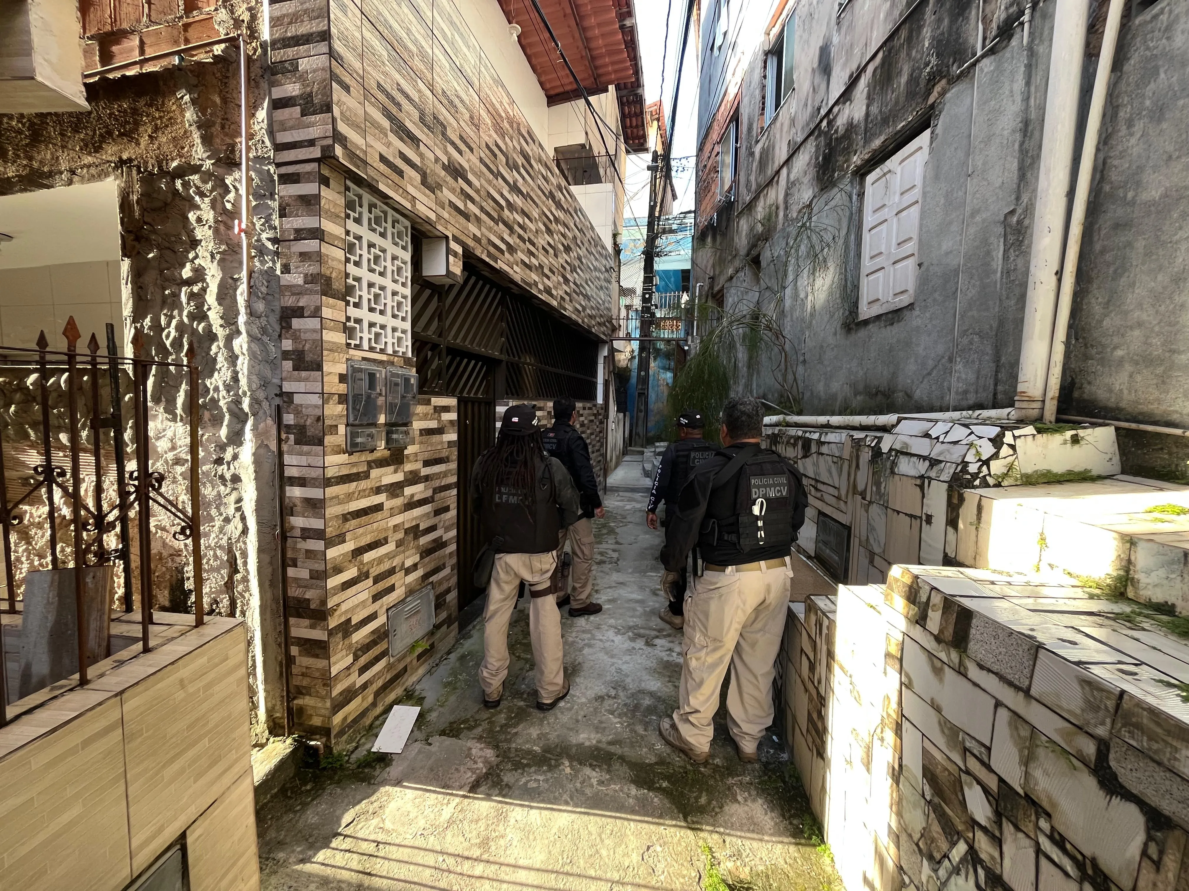 Polícia prende 19 envolvidos em exploração sexual infantil em Salvador