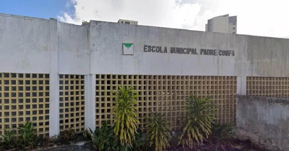 Aulas são suspensas e policiamento é intensificado após tiroteio no Costa Azul
