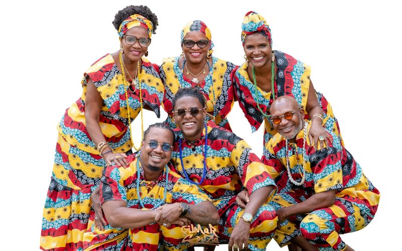 O Grupo Cultural Orisun Agbárà, de Salvador, é conhecido por celebrar a ancestralidade africana através da música, da dança e das tradições afro-brasileiras/Foto: Divulgação