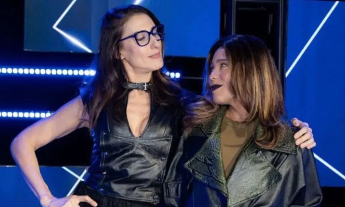 Paola comenta polêmica com Blogueirinha e as duas deixam de se seguir 