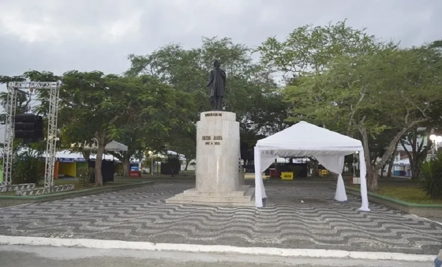 FESTIVAL DO POETA: Evento homenageia 171 anos de Castro Alves, no Recôncavo Baiano