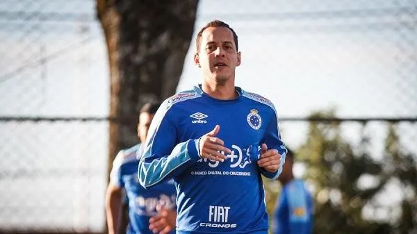 Bahia tenta contratação de Rodriguinho; Cruzeiro pede R$ 16 milhões