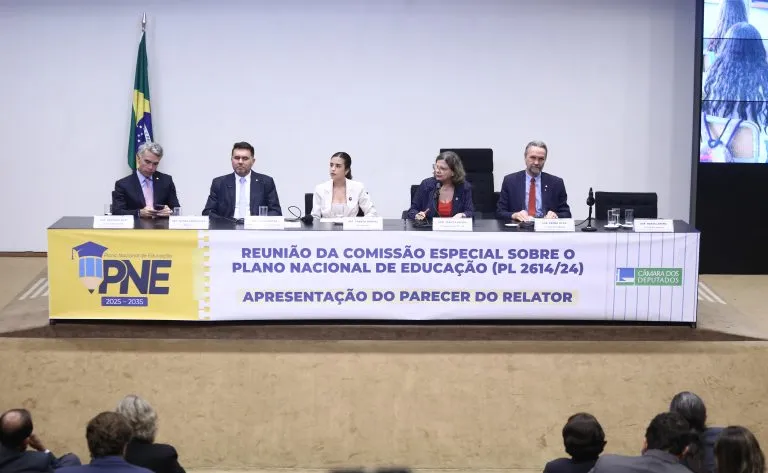 Novo Plano Nacional da Educação (PNE) deve custar R$280 bilhões. Foto: Vinícius Loures / Câmara Dos Deputados