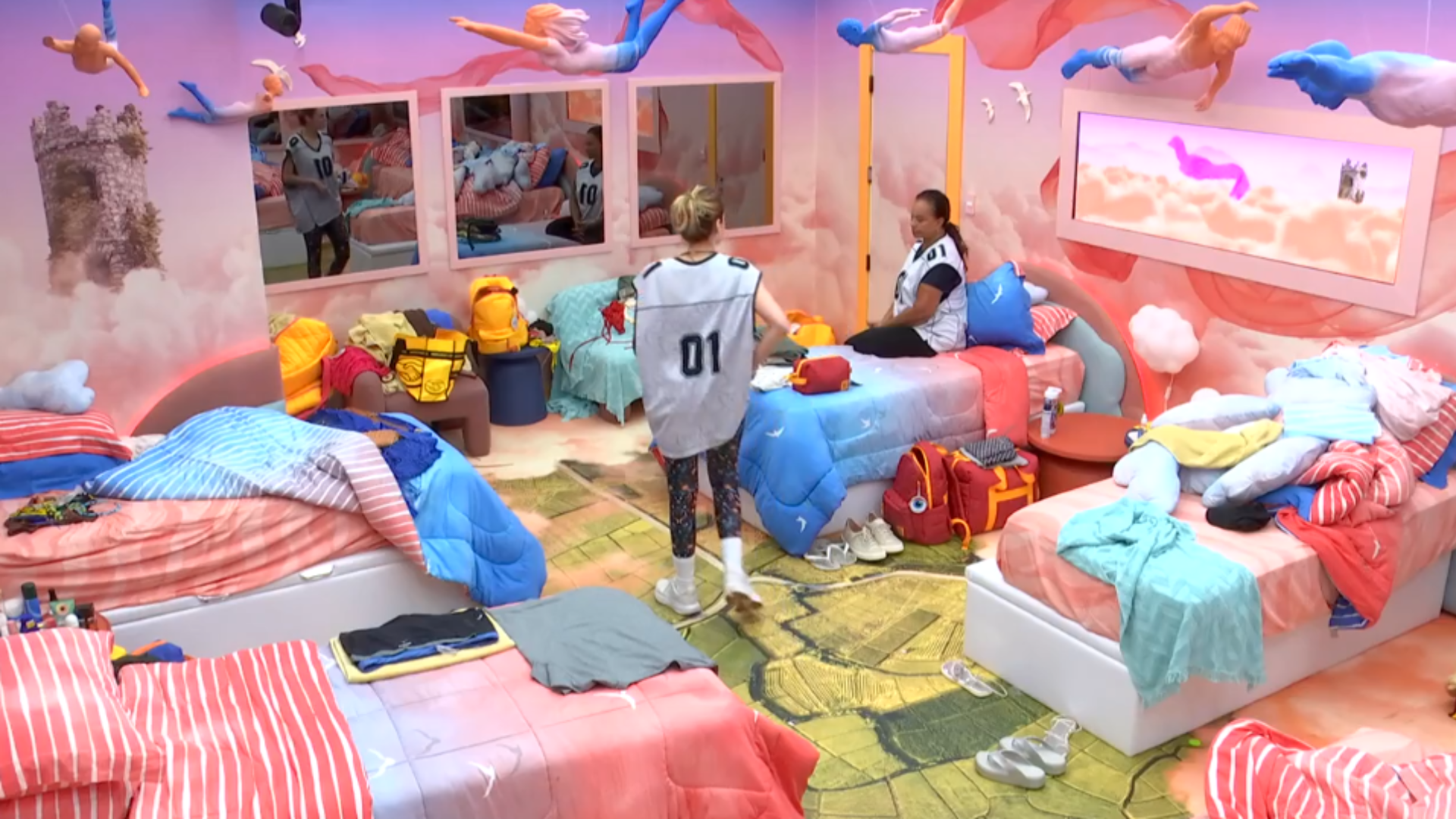 Ana Paula fez novo questionamento a Solange no quarto, que afirmou ter direito ao sil&ecirc;ncio | Foto: Globo