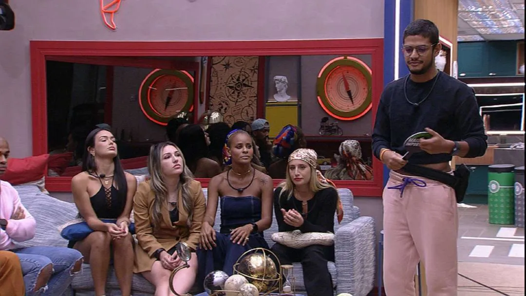 Gabriel fala sobre sister do BBB 23: "Bem hipócrita"