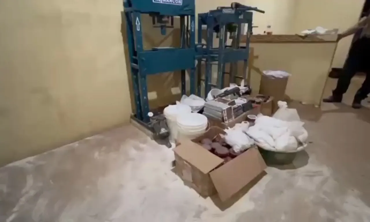Laboratório de drogas