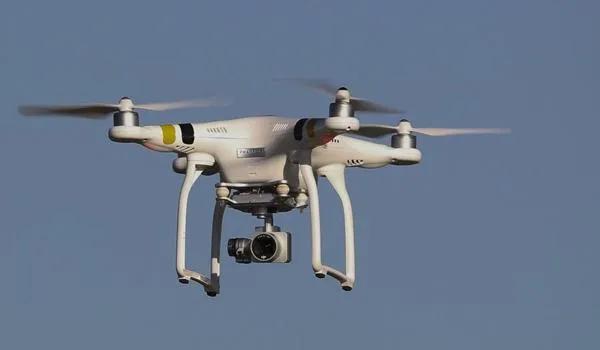 Anac autoriza primeiro serviço experimental de entrega por drones; delivery de comida vai inaugurar função