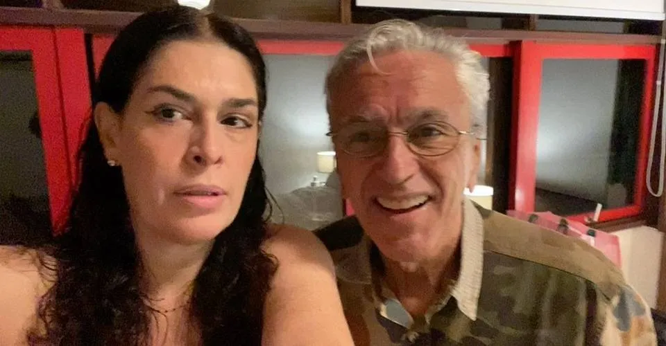 Caetano Veloso e Paula Lavigne são processados por ex-funcionária que pede R$ 2,6 milhões