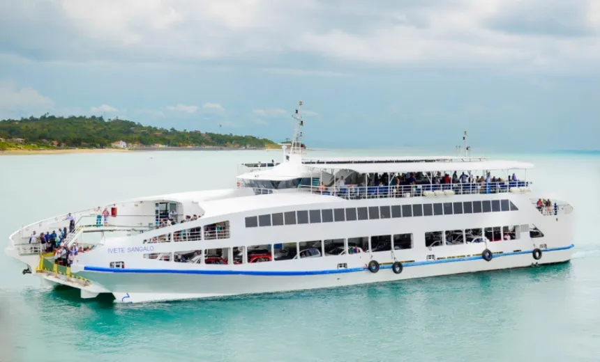 FERRY-BOAT: Sistema volta a operar 24 horas por conta da demanda de Carnaval