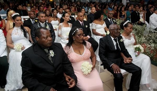 Casamento coletivo