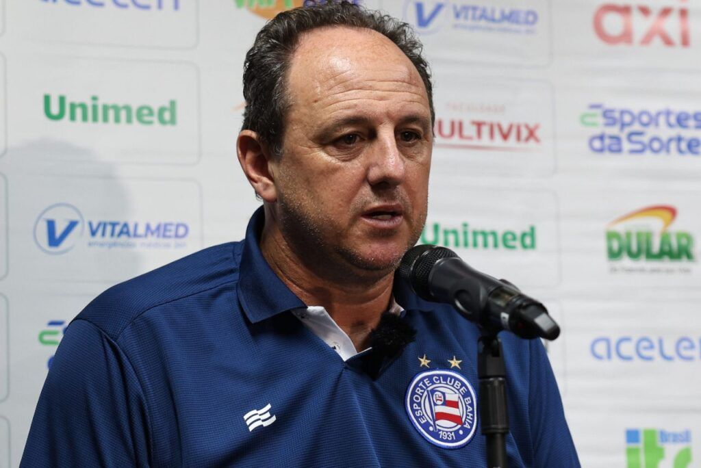 Técnico Rogerio Ceni convive com sérios problemas de contusões no elenco do Bahia. Foto: Leticia Martins | ECB