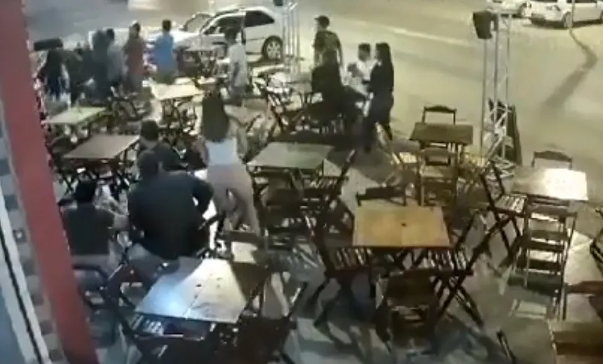 Tentativa de chacina deixa cinco feridos em Irecê; vídeos registraram o crime