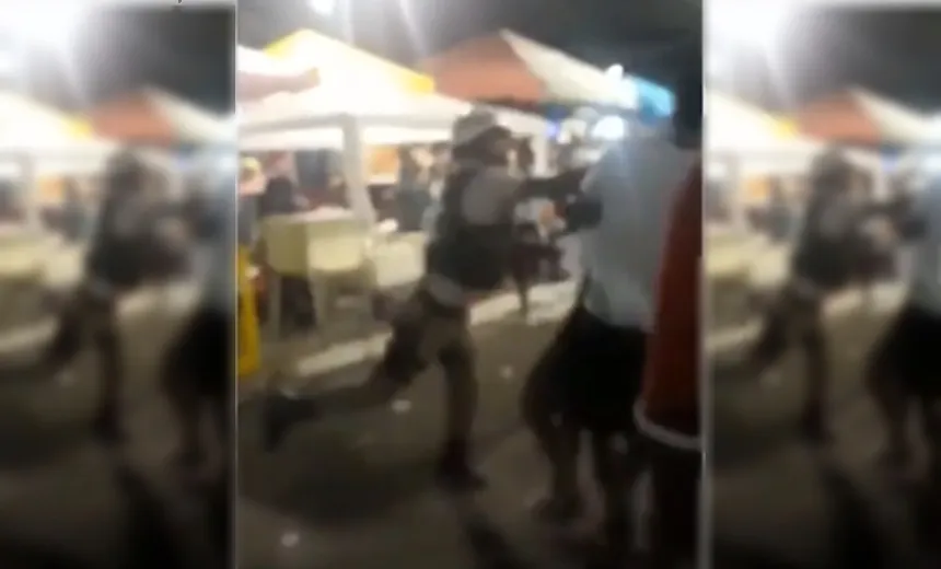 Homem é agredido por policiais ao tentar defender companheira em Simões Filho; PM emite nota