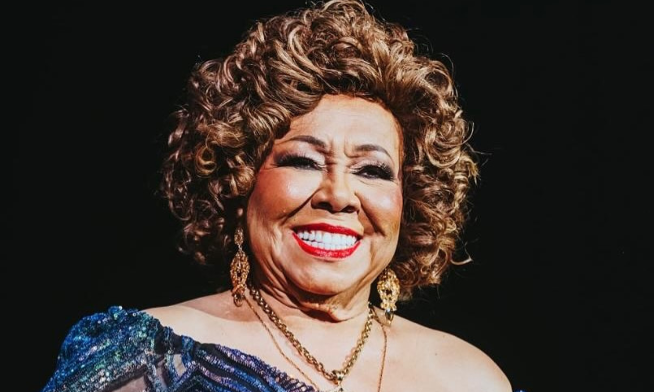 Alcione. Foto: redes sociais | @alcionemarrom