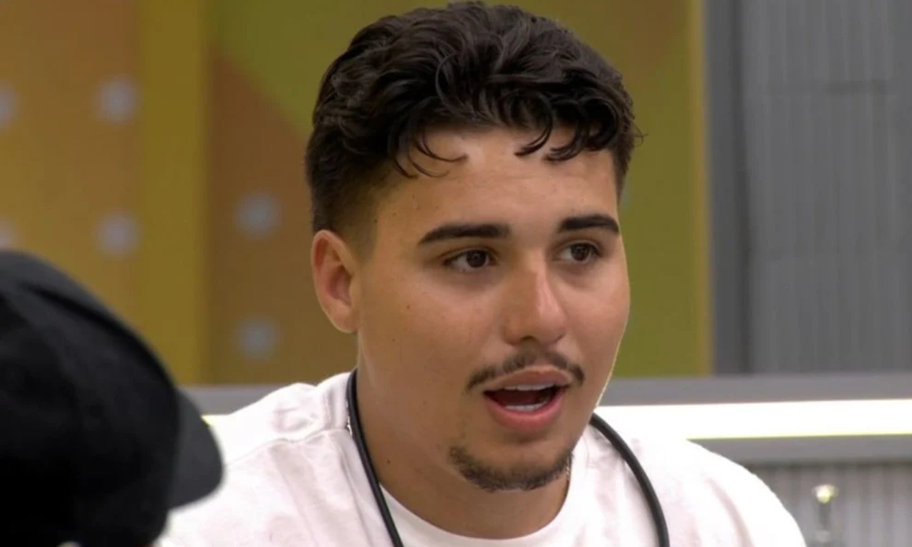 BBB 26: Globo trata Pedro como expulso e paga apenas passagem de volta.Foto: Reprodu&ccedil;&atilde;o