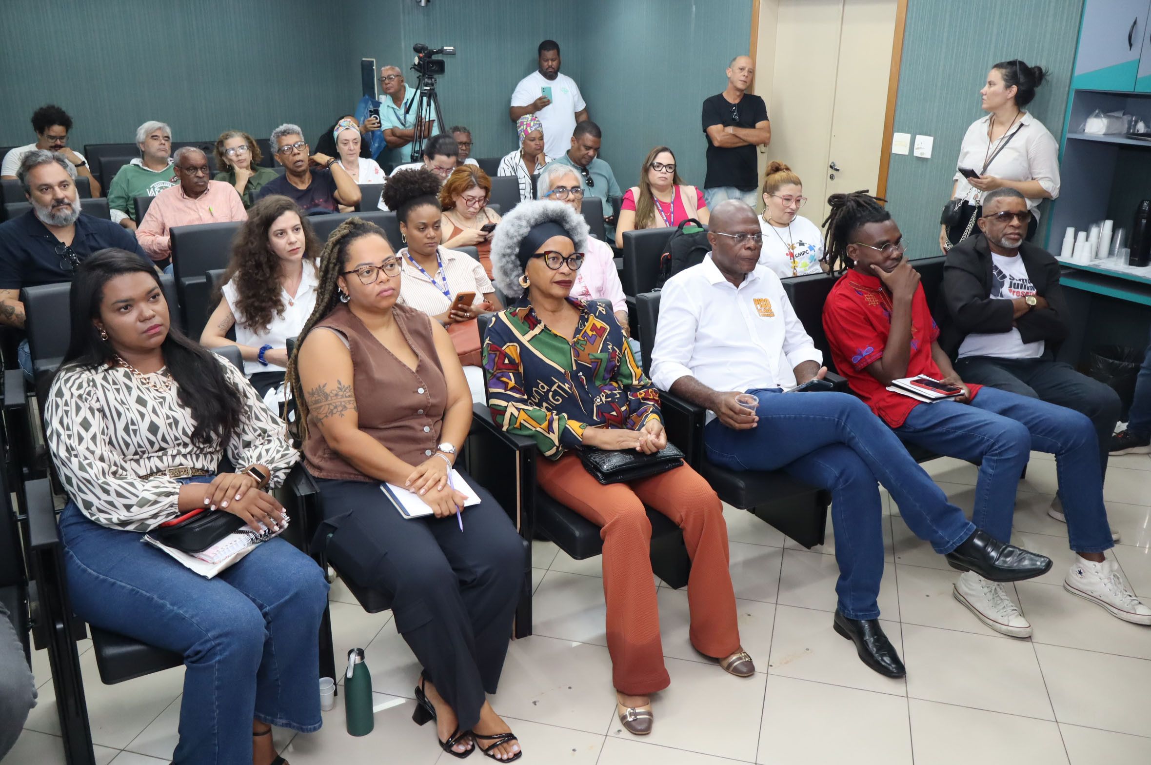Seguridade social para artistas foi debatida em audiência na Câmara | Foto: Reginaldo Ipê/CMS