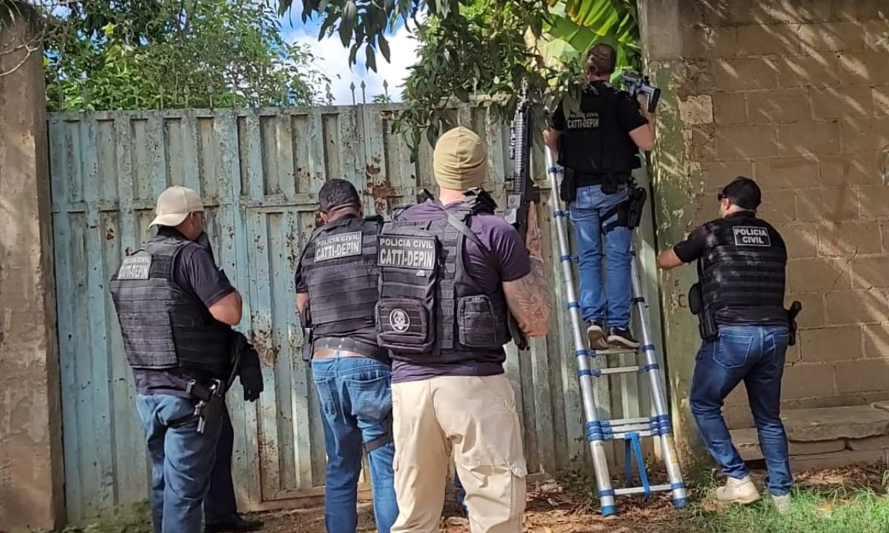 Esta &eacute; a segunda vez que o im&oacute;vel &eacute; alvo de fiscaliza&ccedil;&atilde;o e interdi&ccedil;&atilde;o por funcionar de forma irregular. F&aacute;brica clandestina 