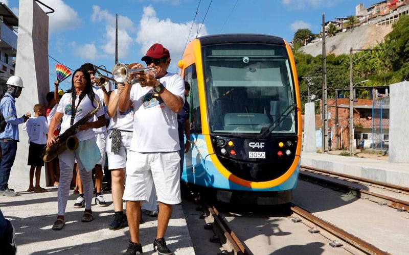 O projeto também pode transformar a paisagem urbana do Subúrbio, com intervenções previstas nos arredores das estações e ao longo do percurso/Foto: Joá Souza/GOVBA