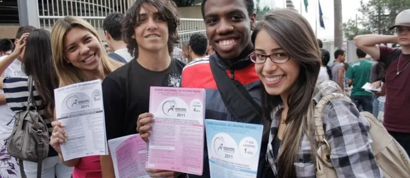 PARA NÃO ATRASAR: Candidatos do enem poderão ir de Uber gratuitamente para fazer a prova; Saiba como