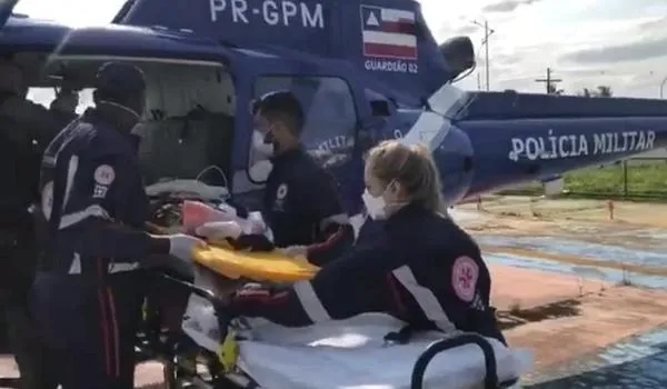 Com traumatismo craniano, criança é transferida em helicóptero da PM de Itaparica para hospital de Salvador