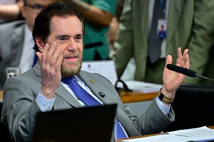 Marina Silva Deixou a Reunião Da Ci Após Fala De Plínio Valério