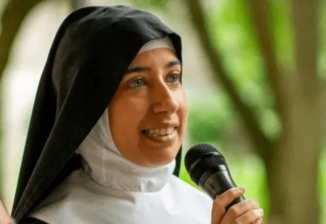 Segundo Aline, a destituição aconteceu em 21 de abril. | Foto: Redes Sociais/SBT News