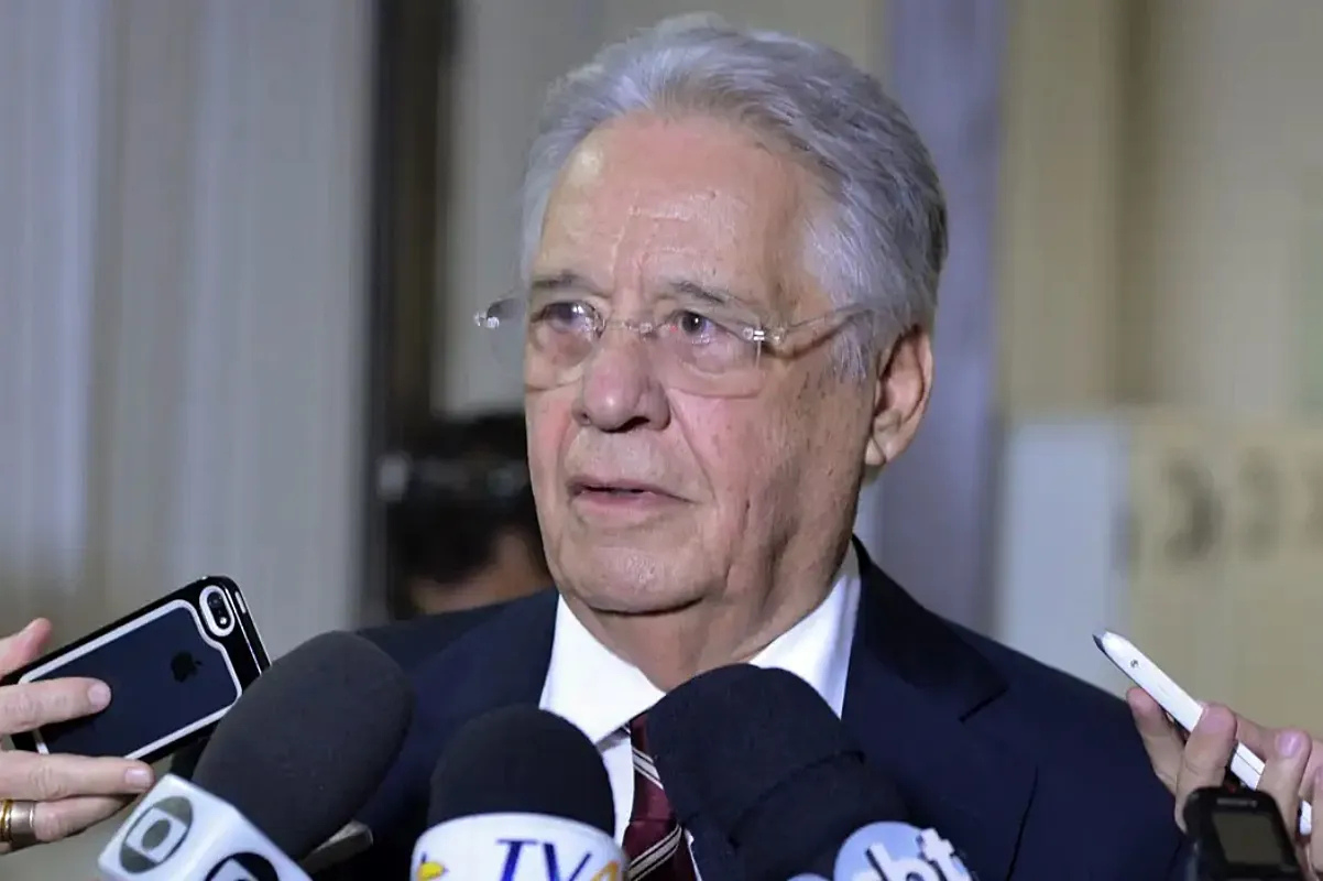 Justiça determina interdição de Fernando Henrique Cardoso por Alzheimer