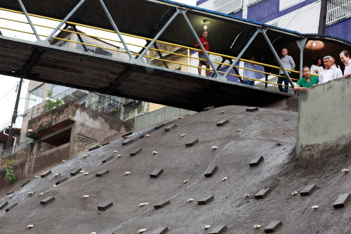 Conten&ccedil;&atilde;o de encosta. Foto: Feij&atilde;o Almeida | GOVBA