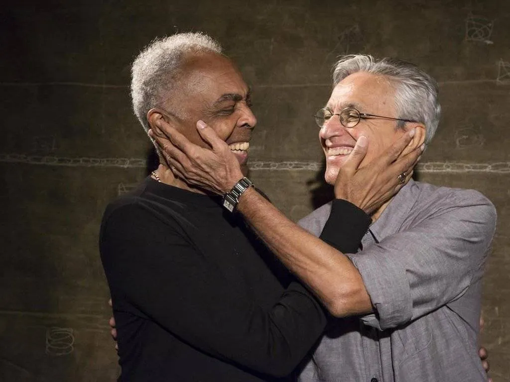 Dia do Amigo com Gil e Caetano: confira a história da amizade mais famosa da Bahia