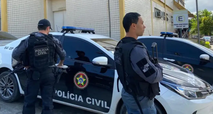 A Pol&iacute;cia Civil segue investigando as circunst&acirc;ncias das agress&otilde;es e aguarda a conclus&atilde;o de todos os laudos periciais para o fechamento do caso.