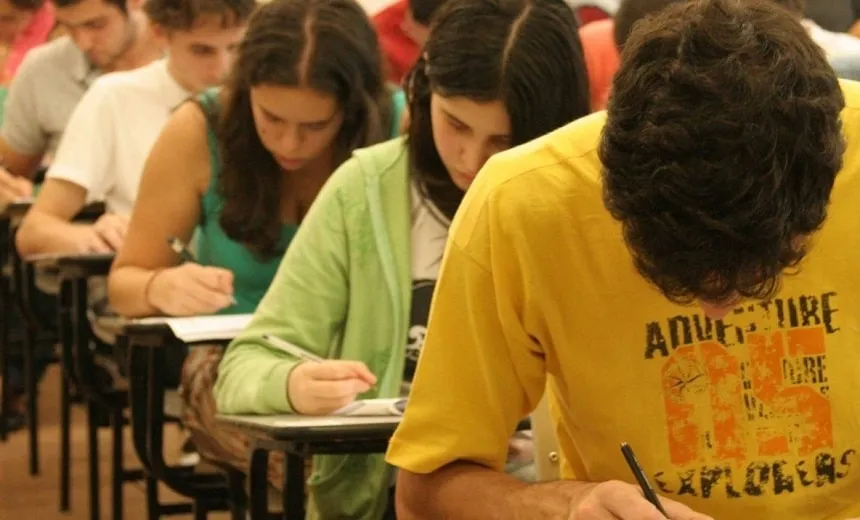 Prefeitura lança curso gratuito para Enem na próxima segunda