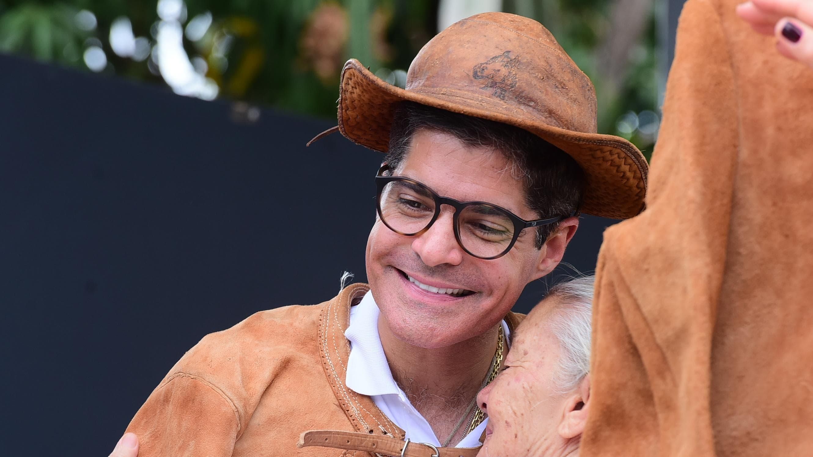 Jerônimo ironizou ACM Neto após foto com chapéu de vaqueiro | Foto: divulgação