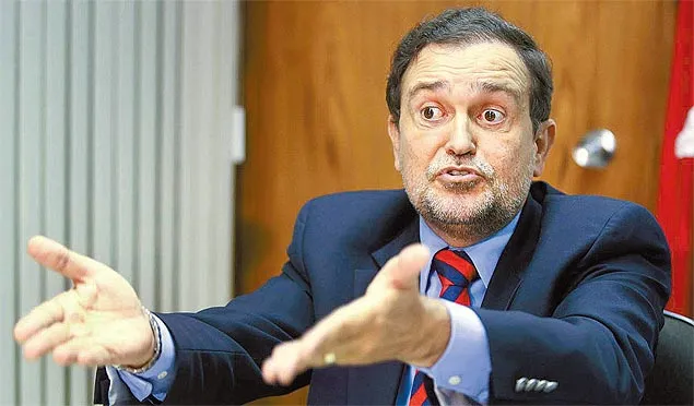 INTERCEPTAÇÕES: Walter Pinheiro reclamava de problema de telefonia e negociava doações com ‘chefe’ de operadora