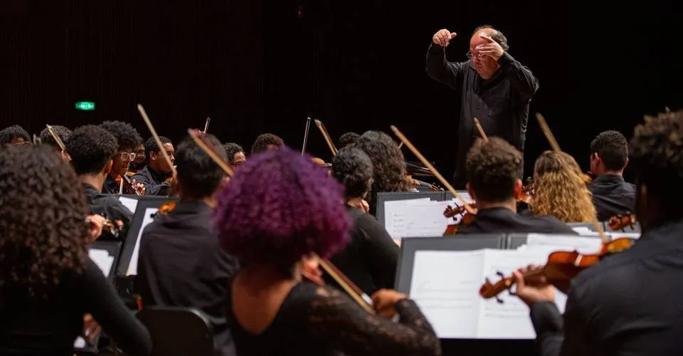 Orquestra Neojiba apresenta concertos inspirados em Romeu e Julieta no mês de julho