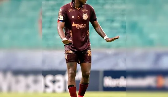 Rodallega tem lesão confirmada pelo Bahia após ser substituído na estreia da Série B 