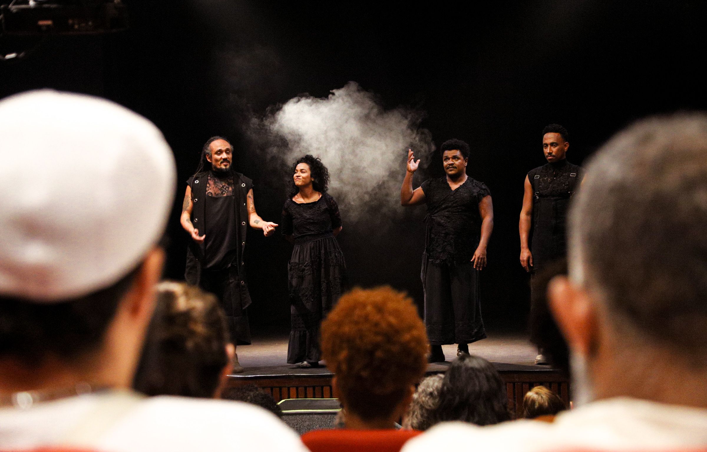 Melanina Acentuada Festival terá espetáculos teatrais e oficinas de escrita e teatro gratuitas em Salvador. Foto: Luan Telles @vulgotlls