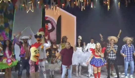 Até o próximo ano! Galinho #Dendicasa fecha festejos juninos com clássicos e hits
