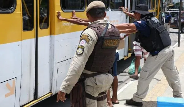 Salvador completa três dias consecutivos sem registro de roubo a ônibus; redução no ano é de 16,8%