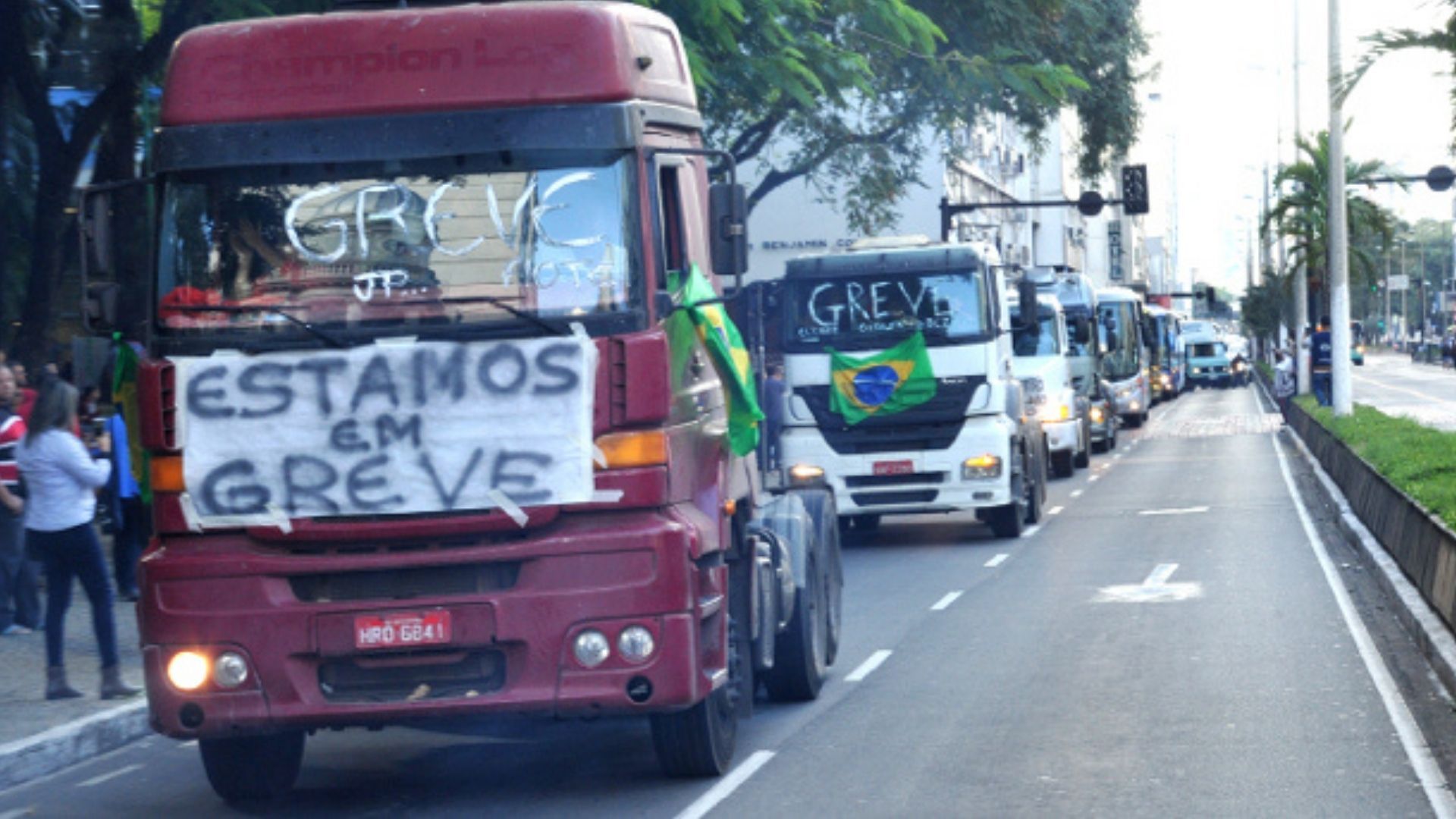 Greve dos caminhoneiros: o que se sabe sobre poss&iacute;vel paralisa&ccedil;&atilde;o nacional