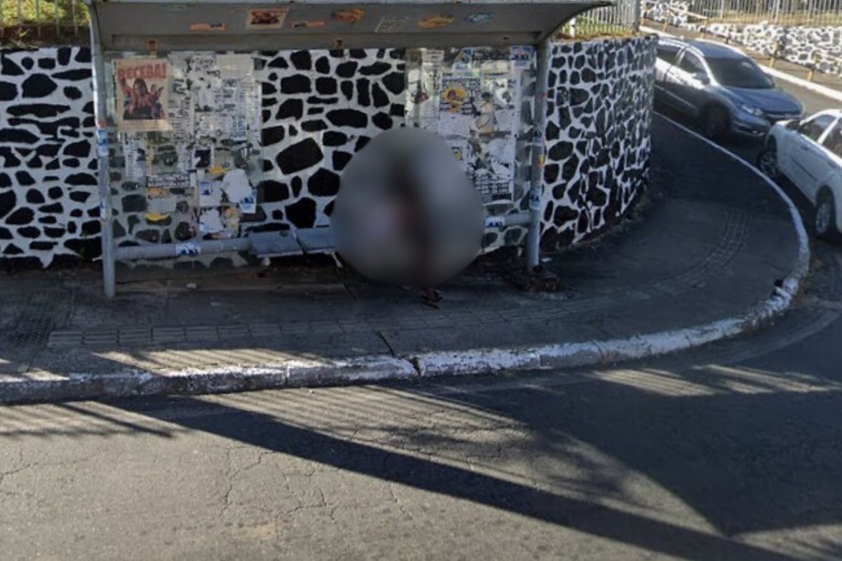 Abrigos de ônibus Do jardim Federação São Substituídos Por Deterioração| Foto: Reprodução Google Maps 