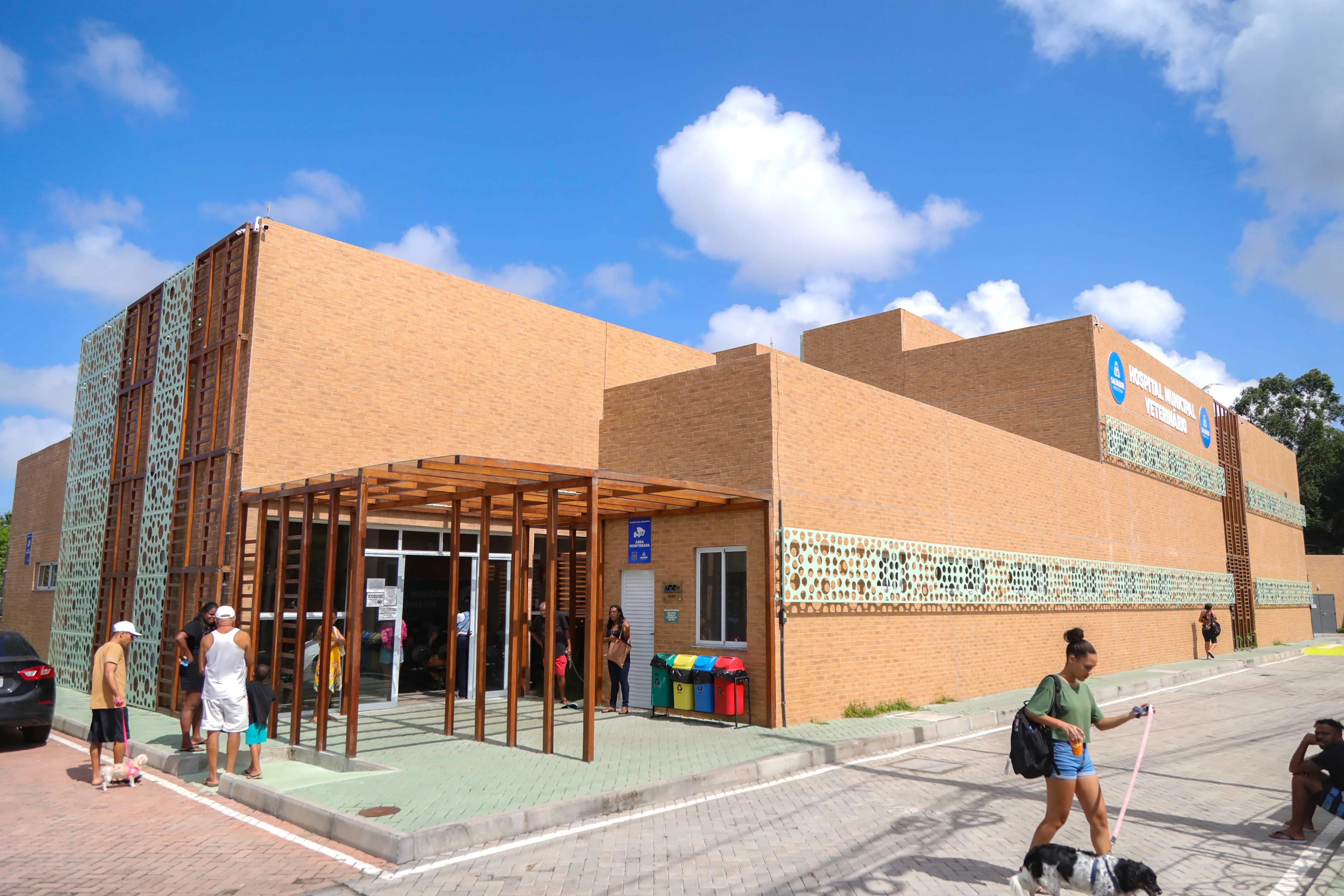 Hospital Municipal Veterinário abre novas vagas para estágio em Salvador