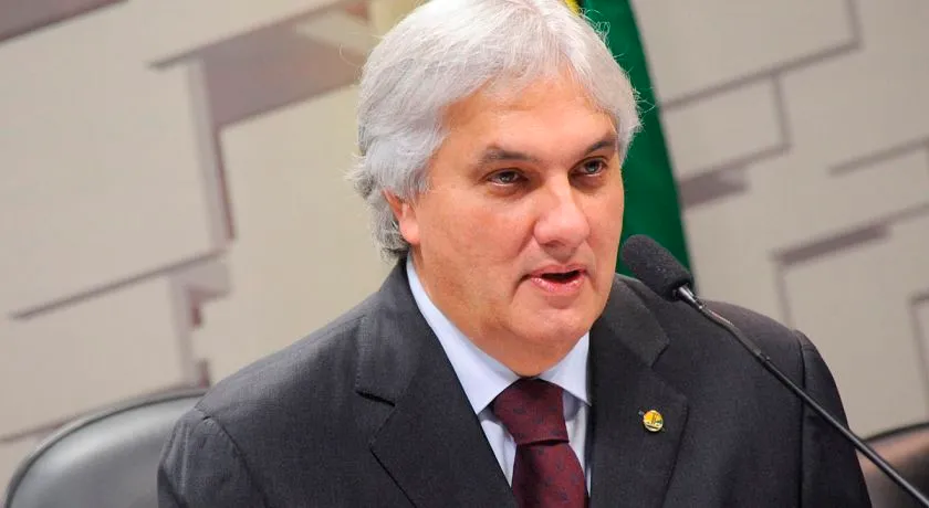 BYE,BYE: Mandado do Senador Delcídio do Amaral é cassado por 74 votos