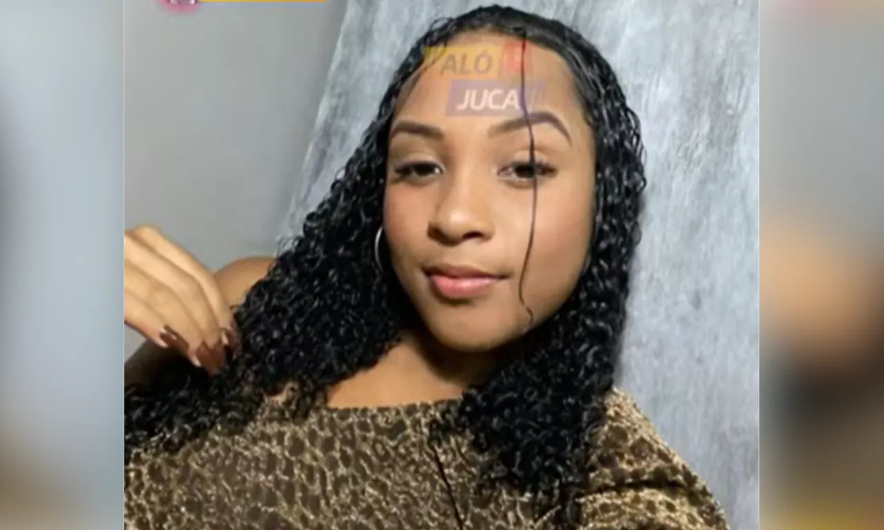 Adolescente de 17 anos