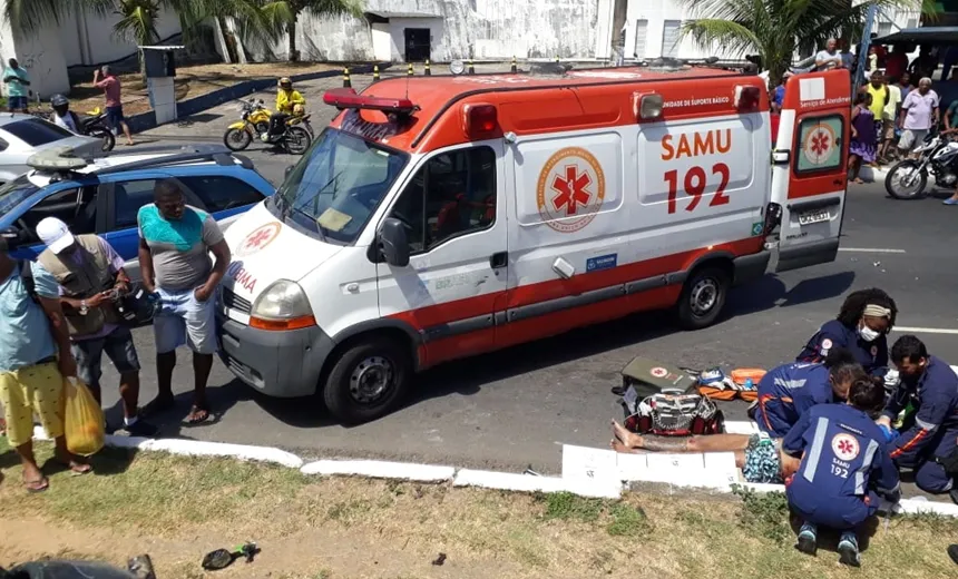 Acidente de moto deixa duas pessoas mortas na Avenida Vasco da Gama; veja